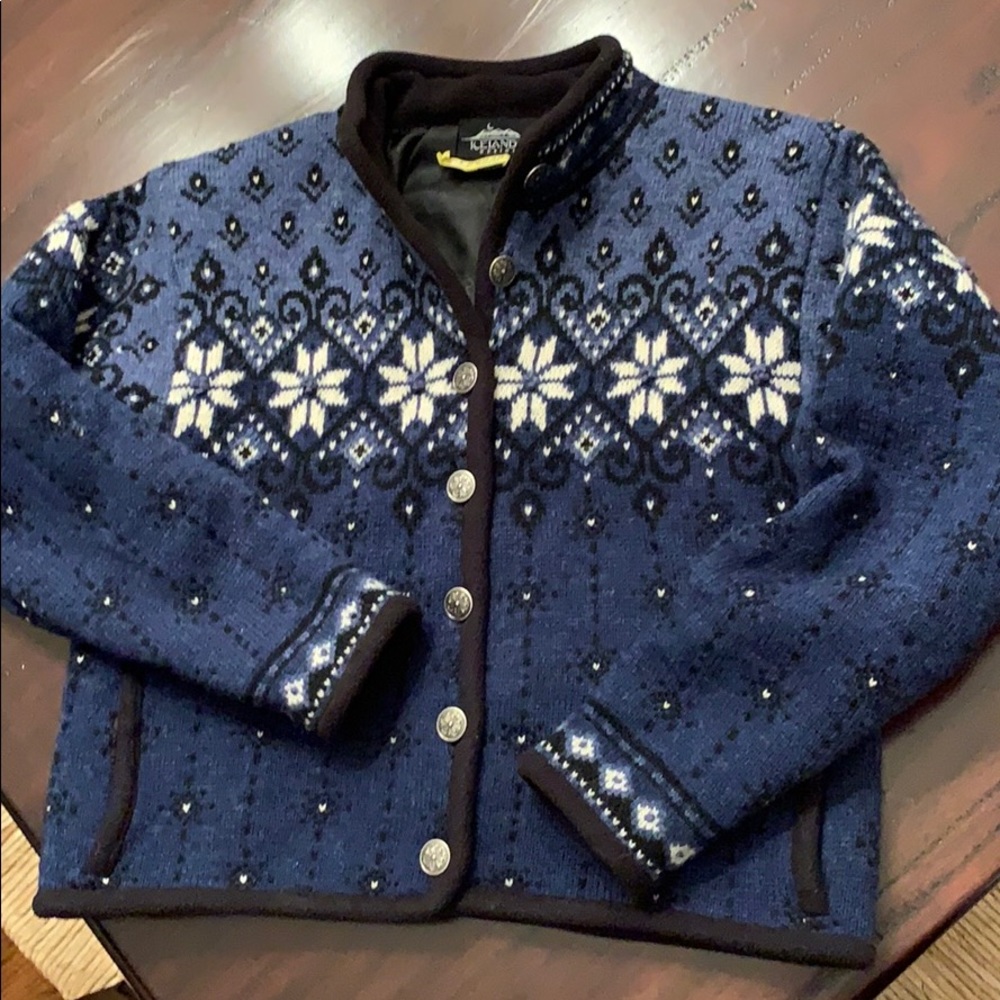 Wool sweater